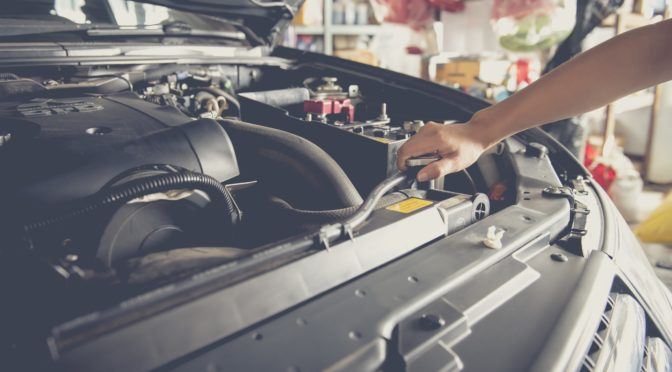 Read more about the article WHY YOU SHOULD CHOOSE A MANUFACTURER CERTIFIED REPAIR CENTER