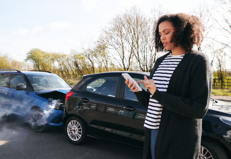 Read more about the article The Role of Auto Body Shops in Vehicle Safety and Crash Repairs